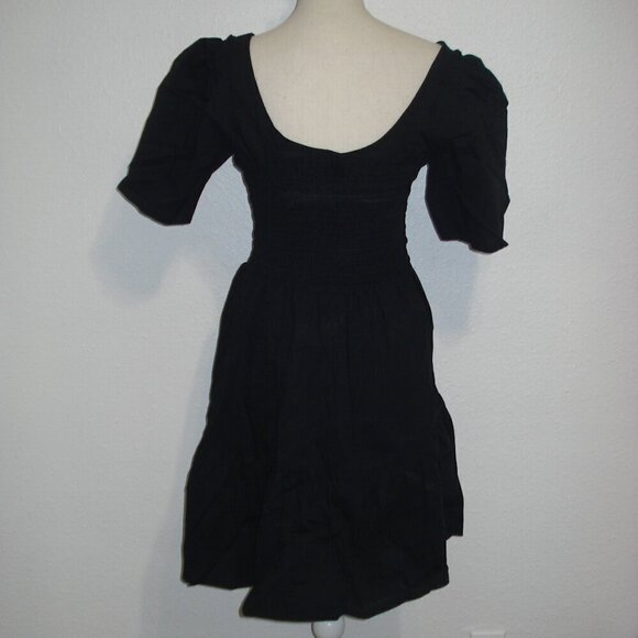 GAP Cottage Core Dress Women's Size Medium Puff Sleeve Smocking Stretchy Short - Picture 3 of 11
